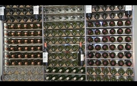 Un bar à vin aux soins palliatifs : "Repenser le 'prendre soin du malade'", explique un chef de service – 01/08