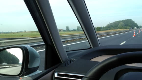 Vision optimale: vous avez l'impression de piloter un TGV ou un avion! Vision optimale: vous avez l'impression de piloter un TGV ou un avion!