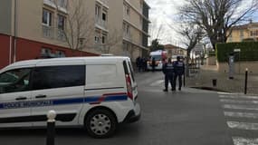 Abords de la clinique Jean Giono après la mort d'un nonagénaire à Manosque