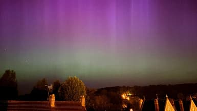 Les images des aurores boréales observées dans le ciel du Val-d'Oise dans la nuit du 10 au 11 mai 2024.