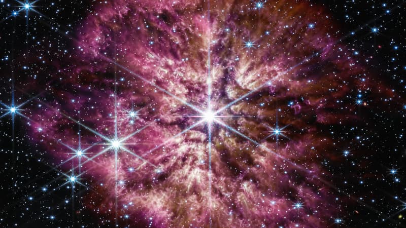 L'étoile Wolf-Rayet 124 (WR 124) capturée par le télescope spatial James Webb de la Nasa