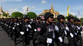 Des soldats cambodgiens lors d'une parade à Phnom Penh le 9 novembre 2018. (Photo d'archive)