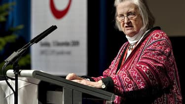 L'Américaine Elinor Ostrom, première femme lauréate du prix Nobel d'économie, en 2009, a succombé mardi à un cancer à l'âge de 78 ans. /Photo d'archives/REUTERS/Casper Christoffersen/Scanpix Denmark