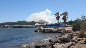 Incendie en cours à Saint-Mandrier-sur-Mer (Var) - Témoins BFMTV