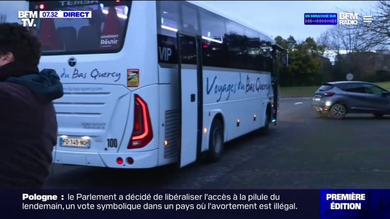 Agriculteurs: un bus de la colère part de Montauban en direction du Salon de l'agriculture de Paris