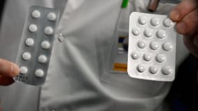 Plaquettes de Nivaquine (chloroquine) et de Plaqueril (hydroxychloroquine) à l'institut Méditerranée Infection, le 26 février 2020