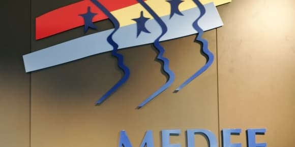 Le rendez-vosu est pris pour vendredi au siège du Medef. Le rendez-vosu est pris pour vendredi au siège du Medef.