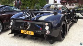 Avec ses quatre sorties d'échappement, la Pagani Zonda peut faire chanter son V12 à cœur joie.