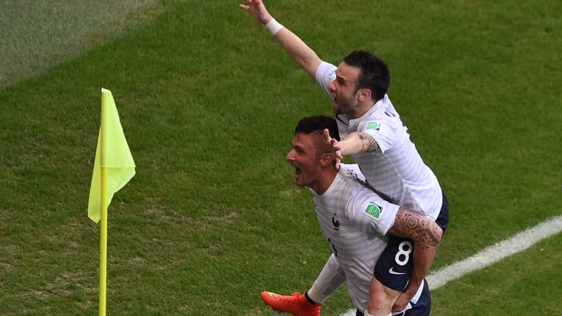 Mathieu Valbuena et Olivier Giroud