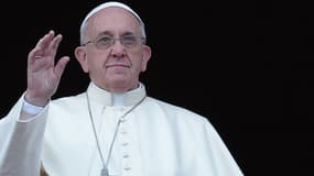 Jorge Mario Bergoglio, le pape François, au balcon de la basilique Saint-Pierre au Vatican, le 26 décembre 2013.