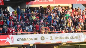 Le match entre Grenade et l'Athletic Bilbao a été interrompu à la 18e minute après le décès d'un supporter andalou, le 10 décembre 2023.