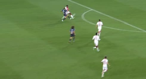 Le contact entre Harit et Disasi lors de Monaco-OM, le 13 novembre 2022