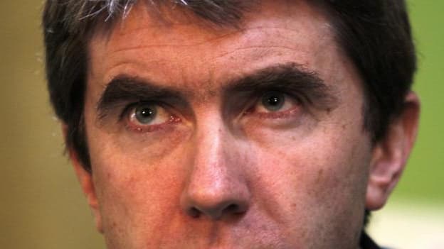 Au deuxième jour d'une grève de la faim du maire de Sevran (Seine-Saint-Denis) Stéphane Gatignon pour attirer l'attention sur la situation des villes pauvres, le gouvernement a insisté samedi sur "l'effort sans précédent de solidarité en faveur des commun