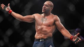Ciryl Gane impressionne encore à l'UFC