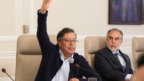 Le président colombien Gustavo Petro s'adressant à ses ministres, au palais présidentiel de Narino à Bogota, le 4 février 2025.