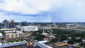 Une tempête à proximité du stade Inter&Co Stadium d'Orlando le 18 juin 2025
