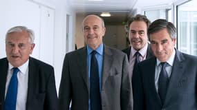 Le triumvirat Raffarin, Fillon, Juppé et l'ancien secrétaire général de l'UMP Luc Chatel