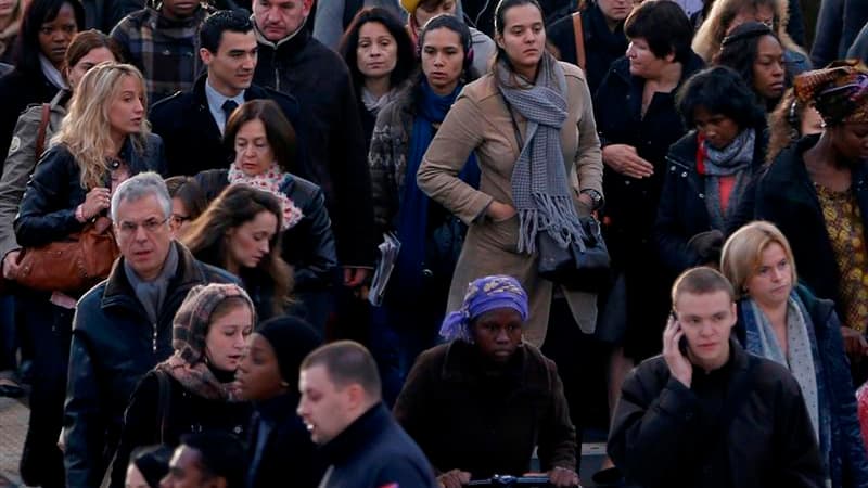 Six Français sur 10 estiment que la France est "mal placée" dans la compétition économique mondiale, d'après un sondage Ifop pour Sud Ouest dimanche publié à deux jours de la remise au Premier ministre du rapport Gallois sur la compétitivité française. /P