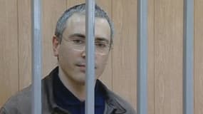 Mikhaïl Khodorkovski, emprisonné depuis 2003, a vu jeudi sa peine réduite de deux ans