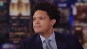 Trevor Noah lors de son message d'adieu au Daily Show, qu'il présentait depuis 7 ans, le 8 décembre 2022.