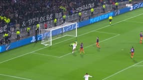 Man City-OL: "Il sait tout faire", Garcia encense Cornet dans son rôle de piston gauche