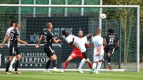Pau Lopez lors du match amical Eupen-OM (1-0), le 22 juillet 2023