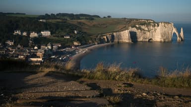 Les falaises d'Etretat.