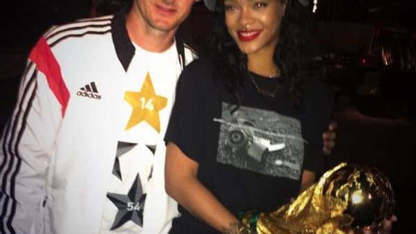Rihanna avec Miroslav Klose Rihanna avec Miroslav Klose