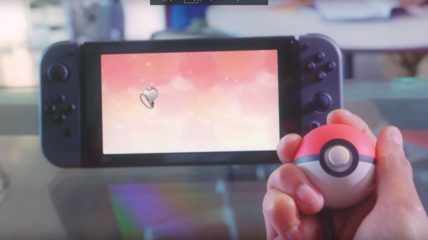 L'accessoire Poké Ball L'accessoire Poké Ball
