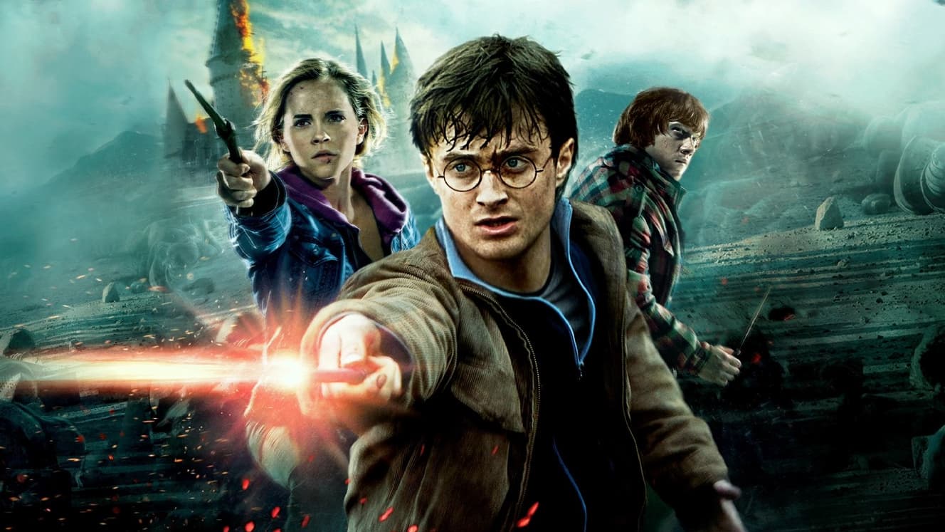 The first picture of Daniel Radcliffe, Emma Watson and Rupert Grint in the special