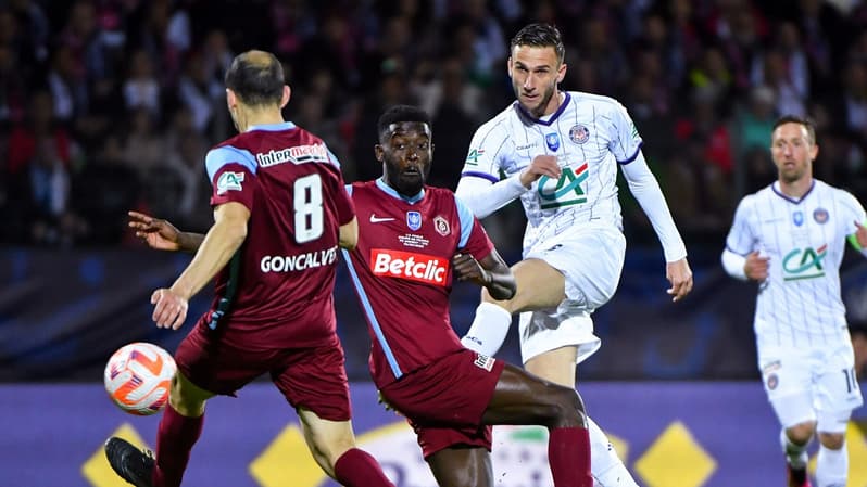Jonathan Gonçalves, Kevin Mouanga et Branco Van den Boomen