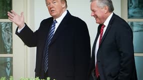 L'ex-président américain Donald Trump et son ex chef de cabinet Mark Meadows, à la Maison Blanche, le 8 mai 2020