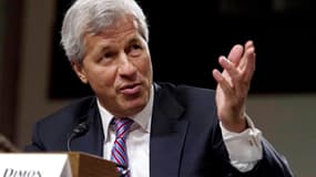 Jamie Dimon met sur la table l'équivalent d'un an de son salaire pour acheter des actions JPMorgan. Un signe de confiance important, en faveur d'un retour au calme sur les marchés.