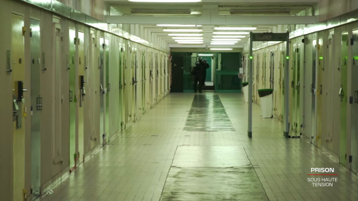 Les couloirs de la maison centrale de Saint-Maur (Indre).