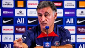 Christophe Galtier en conférence de presse avec le PSG