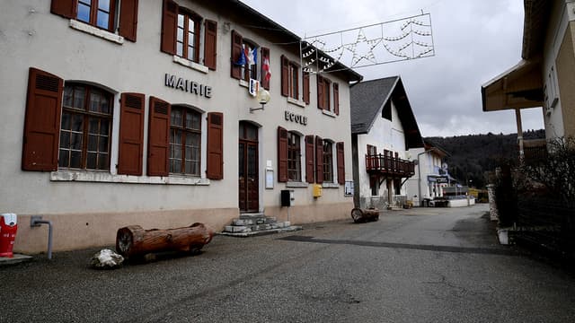 Une mairie, dans un village de Savoie (photo d'illustration)