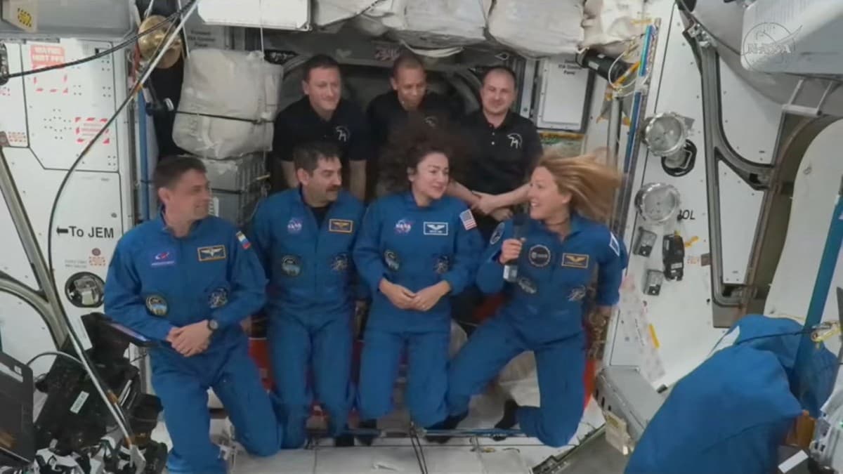 NASA Orders ISS Astronauts to Prepare for Potential Evacuation