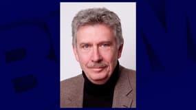 Jean-Max Rivière a écrit de nombreuses chansons en tandem avec le compositeur Gérard Bourgeois.