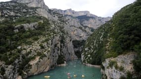 Le lac de Sainte-Croix du Verdon, dans les Alpes-de-Haute-Provence