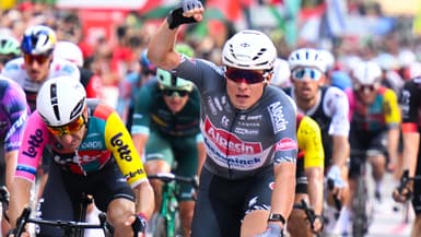 Jasper Philipsen vainqueur de la 8e étape de la Vuelta 2025 à Saragosse