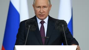 Le président russe Vladimir Poutine le 23 août 2021 s'adressant à un forum militaire à Kubinka, près de Moscou.