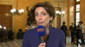 Marisol Touraine, la ministre de la Santé, explique que le gouvernement reste en alerte après la mort d'un patient français souffrant du coronavirus proche du Sras