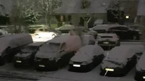 La neige recouvre les voitures dans l'Essonne - Témoins BFMTV