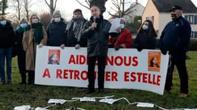 Éric Mouzin, père d'Estelle Mouzin, durant une marche en mémoire de la fillette, à Guermantes, le 9 janvier 2021