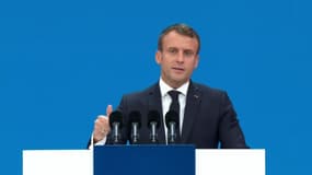 À Shanghaï, Emmanuel Macron rappelle l'importance de "confirmer de nouveaux engagements" climatiques pour 2030 et 2050