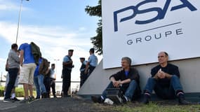 Les salariés de GM&amp;S bloquent l'usine de PSA depuis ce mercredi