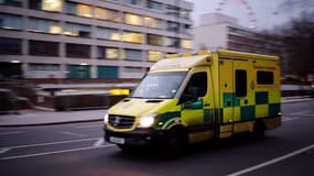 Une ambulance dans Londres le 29 décembre 2020 (photo d'illustration)