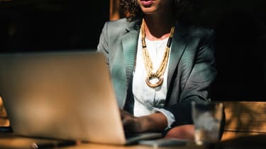 Leur CV a beau être impressionnant, les femmes doivent se justifier sur chaque point de leur carrière.