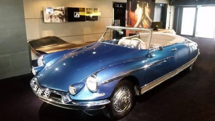 Ceci est le cabriolet DS le plus ancien au monde, commercialisé en 1958. Ceci est le cabriolet DS le plus ancien au monde, commercialisé en 1958.
