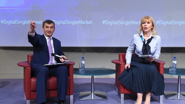 La Commission européenne, par la voix d'Andrus Ansip et d'Elzbieta Bienkowska, a exhorté les pays de l'UE "à saisir les opportunités" offertes par les nouvelles plateformes de l'économie collaborative, telles Uber ou Airbnb.